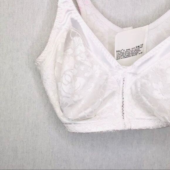 Bali Wire-Free Double Support® Spa Bra 3372 - Picture 4 of 9